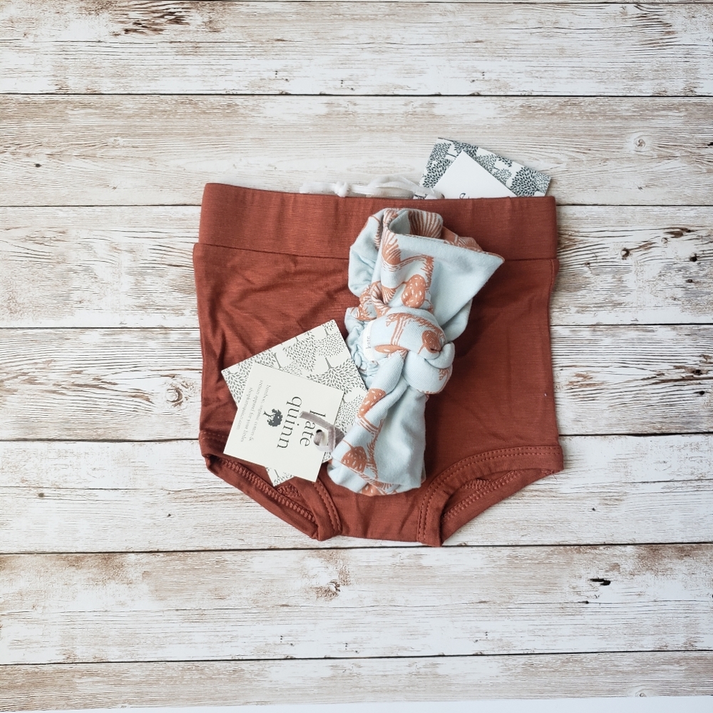 Kate Quinn Bloomers & Headband - Picture 3 of 4